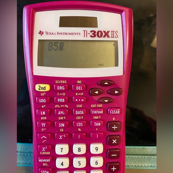 Texas Instruments  TI - 30X IIS scientific calculator - Picture 3 of 9